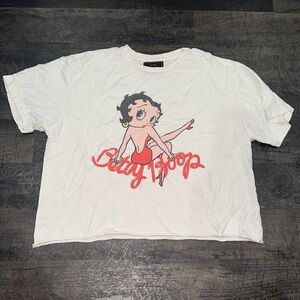 Retrobrand graphic tee womens